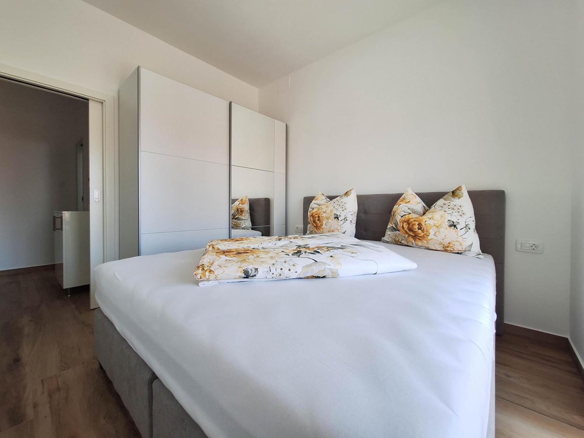 Apartments Kulas Нови Винодолски Екстериор снимка
